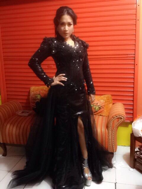 AMYaward make up n costume by Olanye Eko Tjandra