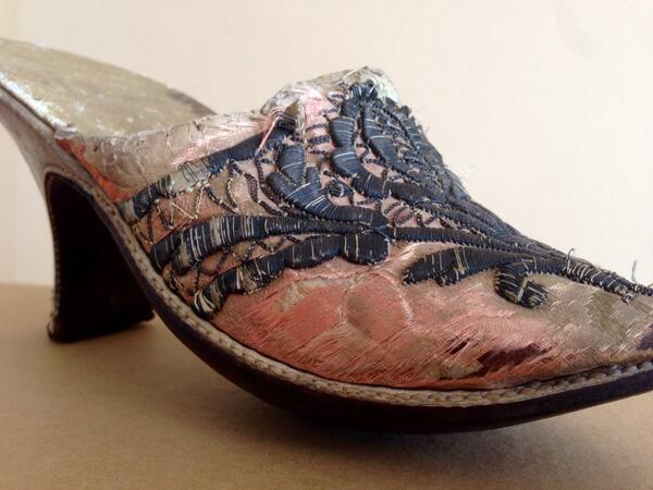 EllieLLJones's tweet photo. 1750s pink satin and silver embroidery mule @NTBerrington #snowshillcollection http://t.co/Jwmy4sJMG0