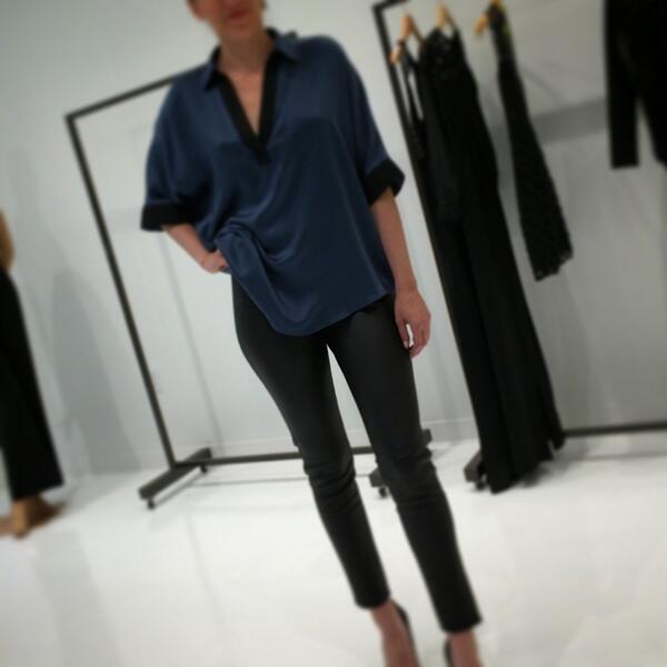 Wrabyn's tweet image. Leather and ponte knit pant for holiday? Yes please!! #catherinemalandrino #annapolis #basicsdoneright