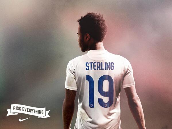"@NikeUK: Football belongs to the fearless. <a href="/sterling31/">Sterling</a> #riskeverything "@OosMarnus