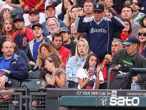 Axmxdze's tweet photo. When Sarcasm Hits You Hard http://t.co/whuytzHDSB