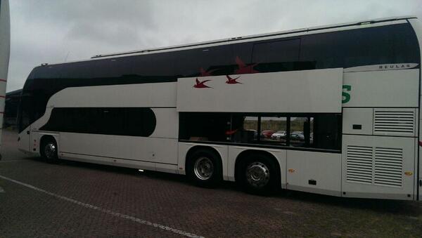 Onze nieuwe dubbeldekker is binnen. Deze wagen kan 88 passagiers vervoeren en beschikt over de nieuwe Euro-6 motor.