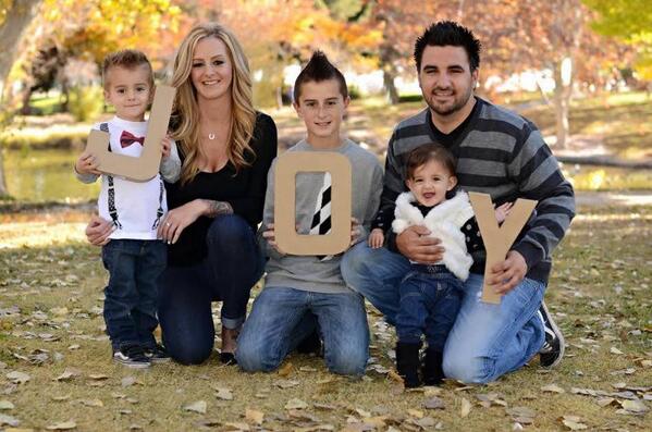 WillieGRamirez's tweet photo. #RIP Ella and Cruz!!! My heart and prayers go out to the parents and family - including @baabyitstaylor. #MuchLove http://t.co/Mxn2bHCLsQ