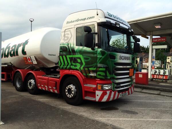 spitt7's tweet image. 