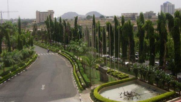 RT @iamLumide: This is Abuja , Nigeria...the part the media won't show u #NigeriaIsBeautiful