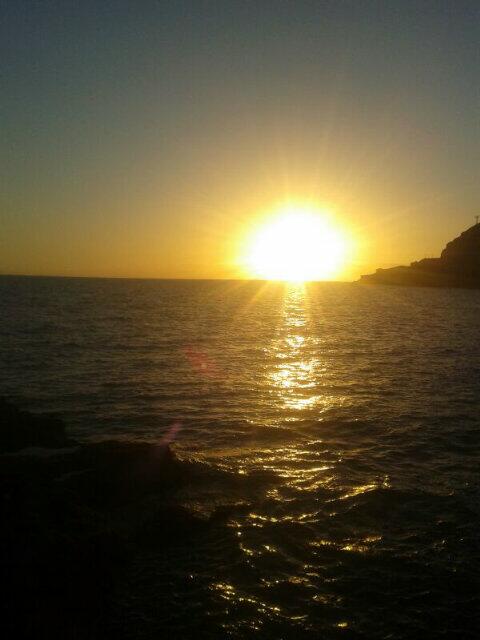 Atardecer en la playa Tauro #GranCanaria <a href="/EmocionesCan/">Emociones Canarias</a> <a href="/amigomaspalomas/">Amigos de Maspalomas</a> <a href="/SoydeGC/">SoydeGranCanaria</a> @canarias_es <a href="/turismogc/">GranCanaria.com 🌴☀️</a> #Canarias