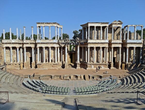 Teatro Romano de #Merida, Patrimonio de la Humanidad con mas de 2000 años d historia: bit.ly/NYoSAb 
#Spain
