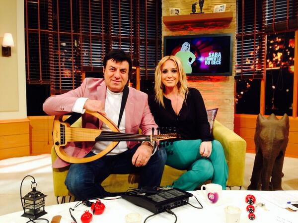 Saba Tümer’le Bu Gece'nin konuğu; usta müzisyen Coşkun Sabah canlı performansıyla tv8'de... <a href="/SabaileBuGece/">Saba Tümer'le BuGece</a>