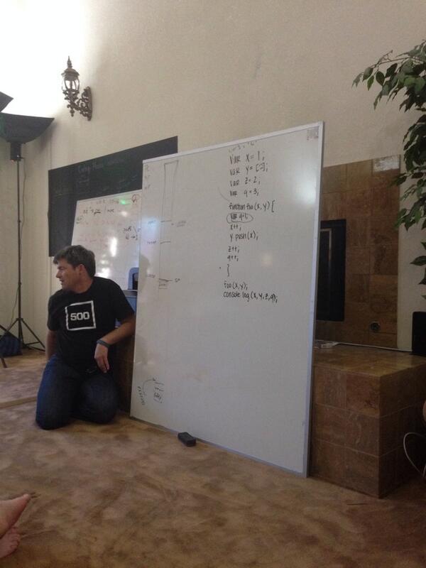 bayareafilms's tweet image. Pat from @whalepath is giving a lecture at Coding house @codinghouse #codinghouse #learntocode