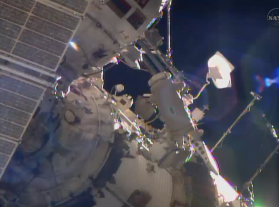 NASA's tweet image. Today's spacewalk ended at 5:33 pm ET. Learn more about the orbiting lab at nasa.gov/station #ISS #Exp40