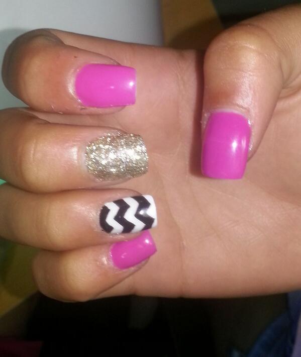 VueloM's tweet photo. Preciosas en esmalte permanente con tips http://t.co/BmQQO5W5mi
