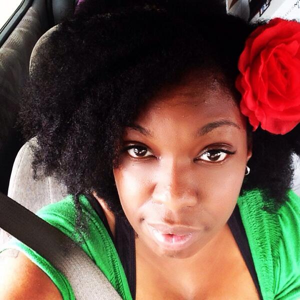Miz_Reese's tweet photo. #humidityisthedevil http://t.co/EOlRkiCaa2