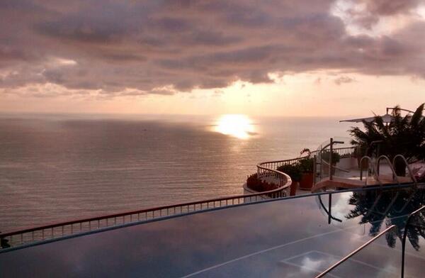 msofiacabrerag's tweet image. Apreciando esta hermosa vista!! Vallarta!
