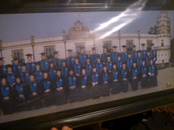 eliizza_Chavez's tweet photo. Ya tres años de estar en Chapingo y ahora eh terminado la prepa.. Ya tres años de haber conocido a @nomedigas_kora :D http://t.co/MGSa3E1jKw