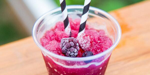 HuffPost's tweet photo. Alcoholic slushies are making summers better and boozier http://t.co/oZUX59OhJS http://t.co/YUwnl9M4z5