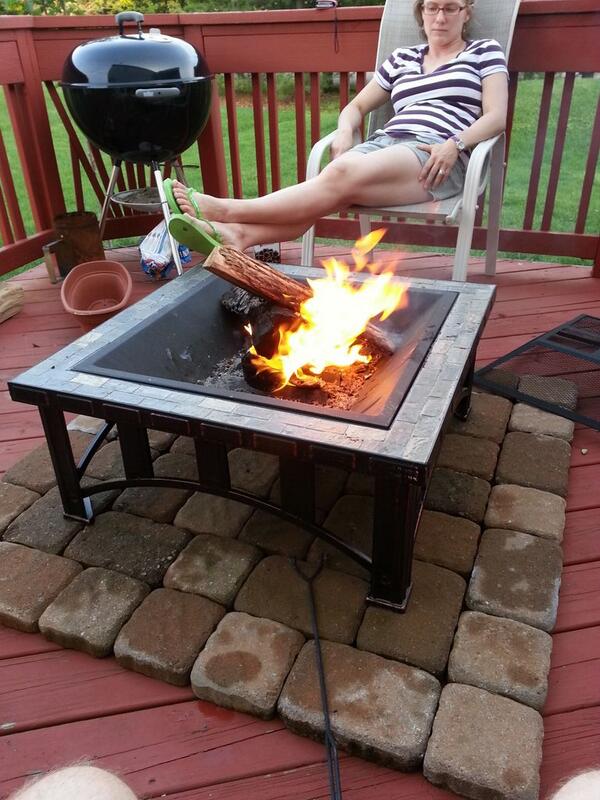 PrincipalTBJr's tweet photo. Enjoying the fire pit for the 2 nd time with the family. http://t.co/NPshsHdI2J