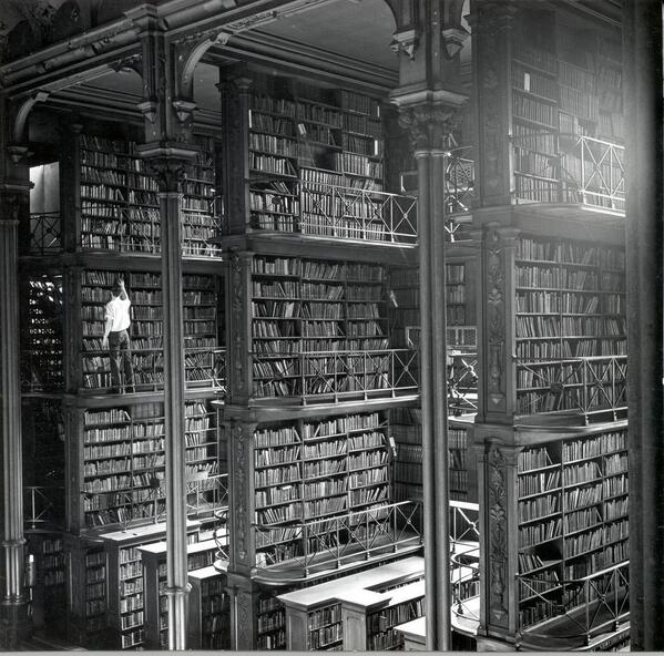 A look at Cincinnati’s old public library, erected in 1874 and demolished in 1955: tpr.ly/1poVGqW