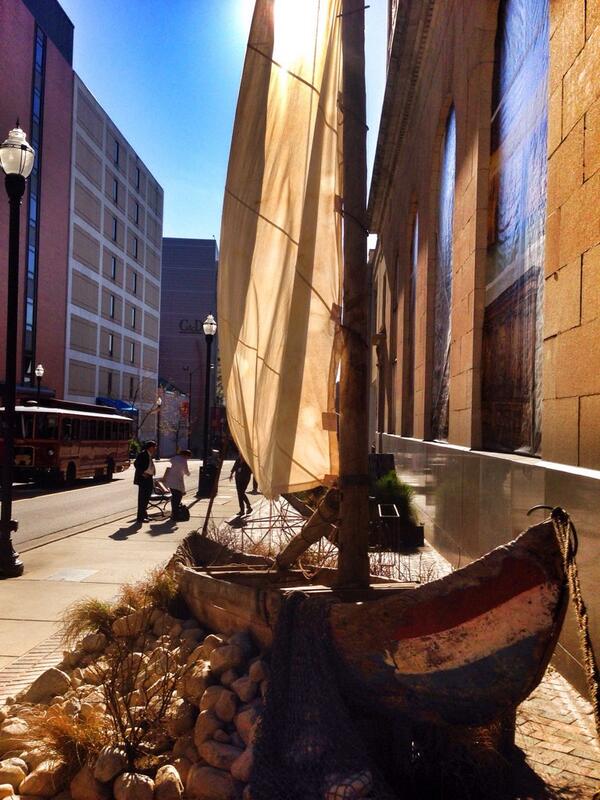 taraceagroup's tweet image. #WeLoveWood #reclaimedwood #hpmkt2014 Taracea #showroom