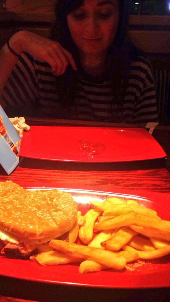 ivesssss's tweet image. She's on a diet #butimnot