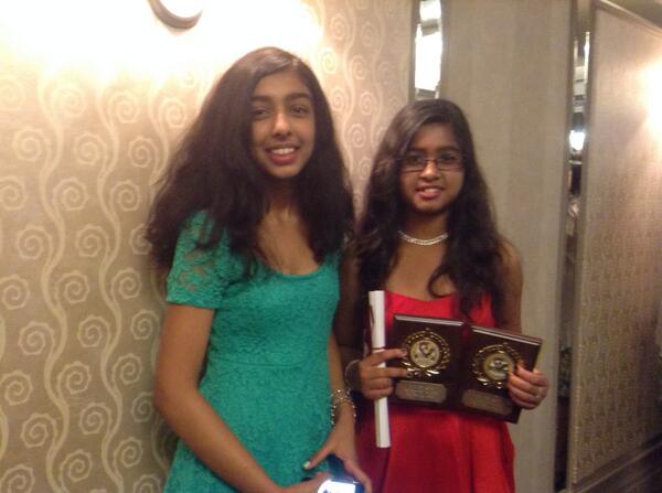 ProthomaPaul's tweet image. Grad was funnn! ☺ #fashionish #2014grad #turnup #AWARDS