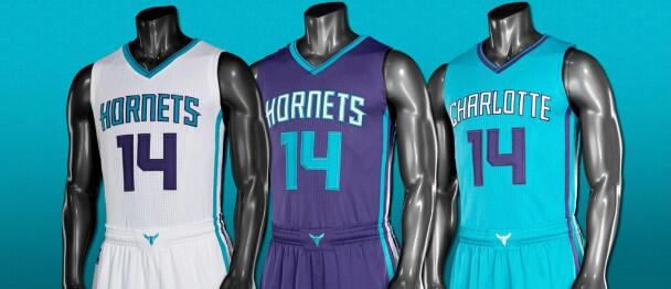 NBA ボブキャッツ　超オーバーサイズ　レプリカユニフォーム 希少】 NBA エメカ・オカフォー シャーロット・ボブキャッツ