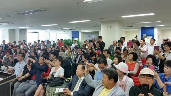 vision5003's tweet image. @미스코리아  서울
    2014넌6월19일 "1636 " 본사 방문
http:// m.callpia.co.kr/3717
(최고의HIT아이템
♡비젼&amp;amp;1636말로거는전화
   H.P:010-8819-5513