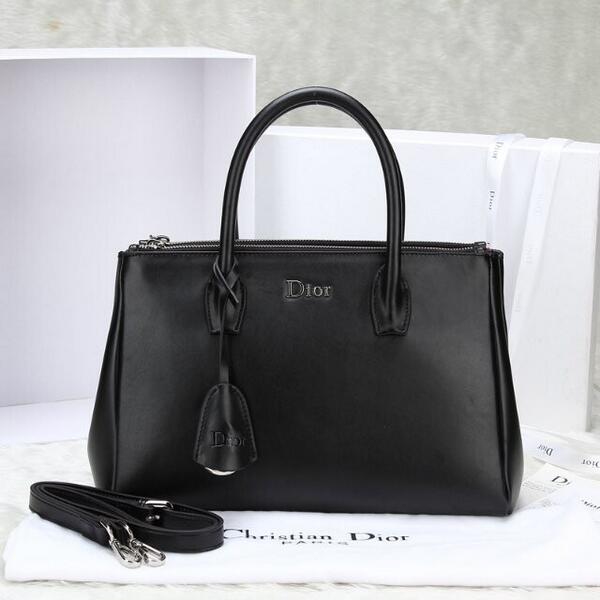 Fcustomer's tweet image. high quality Dior handbags fcustomer.se
