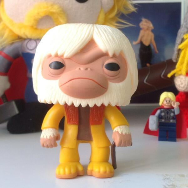 AmyCChambers's tweet image. This is how I feel at the moment #GrumpyCatZaius #HatePowerpoint #DesignFail #DoWhatIWant #OfficeToyEmoji