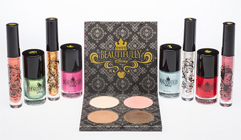 O Xrhsths 大人ディズニー情報局 Sto Twitter アメリカ フロリダ州で誕生したディズニープリンセス ディズニーヴィランズのコスメブランドbeautifully Disney ビューティフリー ディズニー 売り場の雰囲気も凄い Http T Co Kinr7nf8sc Twitter