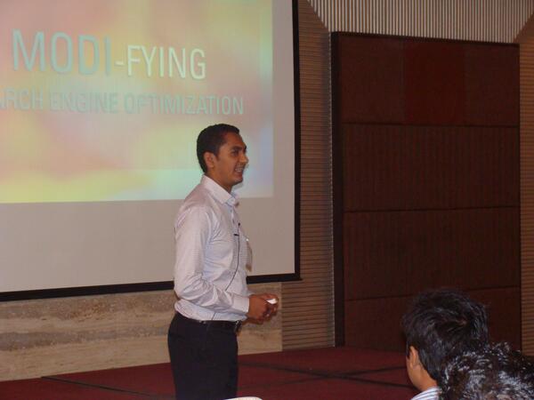 Photo follows!

Kunal Shah Associate Director, SEO, <a href="/SMGConvonix/">Convonix</a> 

#semconference <a href="/Search_Dynamics/">Search Dynamics</a>