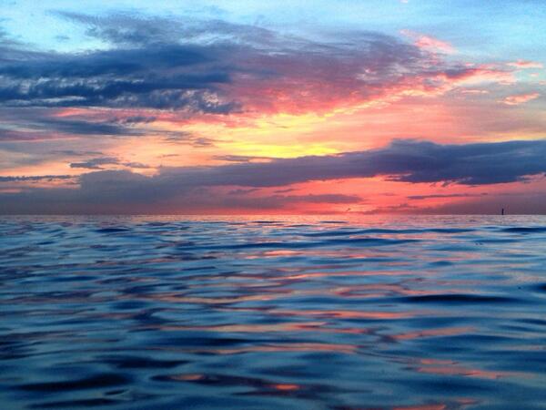 FtLauderdaleSun's tweet photo. Reflections of a new day. http://t.co/3H0rscijrz