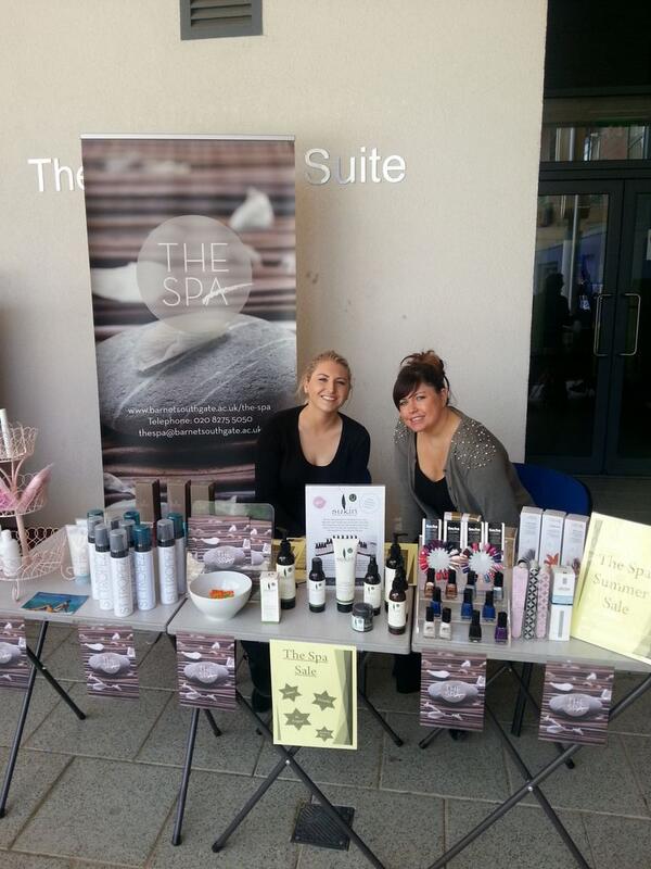 SocEnt_Rev's tweet image. @thespatraining selling their products 2 raise money 2 help students with their work exp. @barnetsouthgate #SocEnt