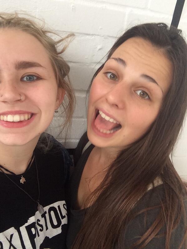 anna ♡ tweet media