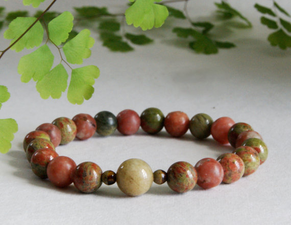 indrasnetDK1's tweet photo. #Yoga #meditation mala gives emotional balance. #etsy http://t.co/XuBLYDrx3P http://t.co/J2MzhPVwPx
