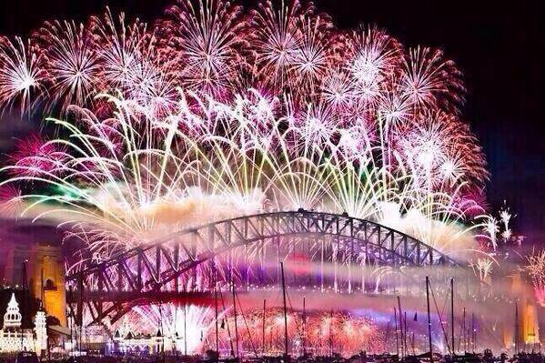 愛のかたち 関西の花火大会 7 25 天神祭奉納花火 7 26 芦屋サマーカーニバル 8 1 Pl花火 8 2 みなと神戸海上花火 8 8 びわ湖大津大花火 8 9 なにわ淀川花火 8 11 宇治川花火 8 16 猪名川花火 8 23 伊丹花火 Http T Co 6tzokkbubx