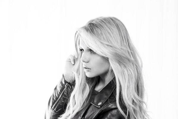 LyricsCodys's tweet image. Look at this gorgeous woman Miss. @allisimpson 😊😊