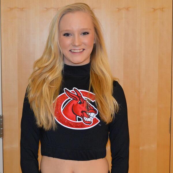 MuleKickers's tweet photo. Happy birthday to Rookie Mulekicker @twig_a_saurus http://t.co/0oqLrvSp9Z