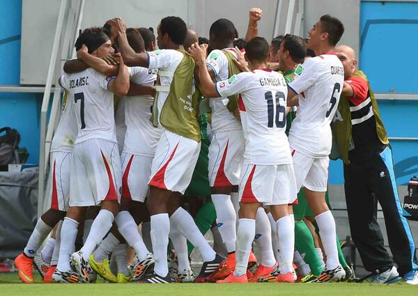 View image on Twitter