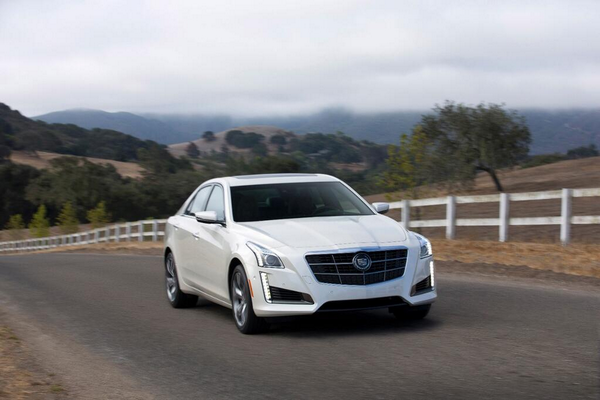 FuneralCars_EU's tweet photo. Vandaag op stap geweest met een van onze relaties voor een nieuwe Cadillac CTS! #beest #benzinesnuiven #geweldig http://t.co/RqgvVfKBLB