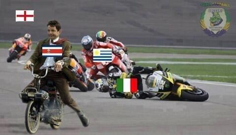 Transeunte_CR's tweet photo. Se despanochó esto #CRC http://t.co/m4Av2AwGjl