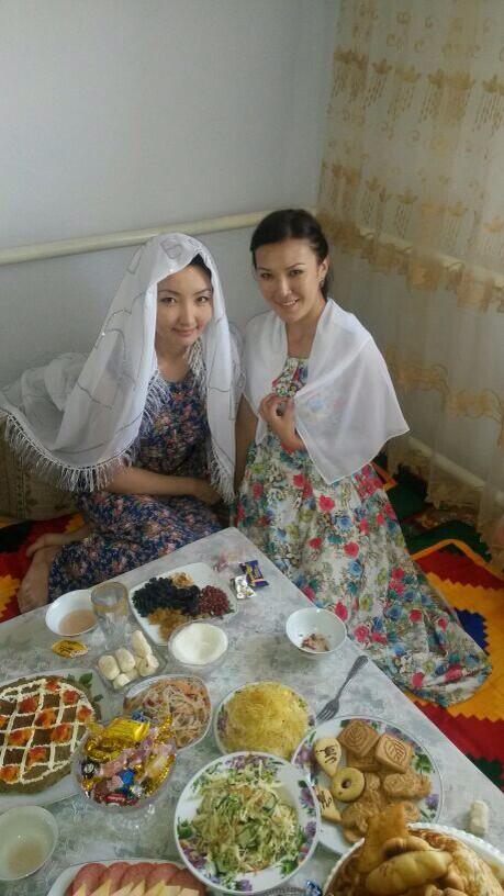 smetovaj's tweet photo. Аяулы курбымыз Мадина от анасы,асыл жар атанды.Алла багын ашсын! http://t.co/qXTDzu4kiL