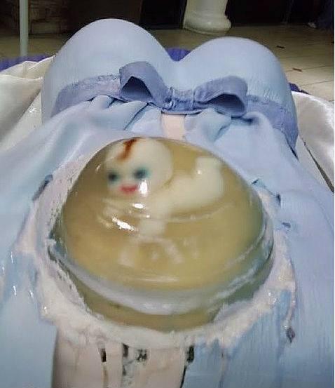 OMGFacts's tweet image. These Have To Be The Most Awkward Baby Shower Cakes Ever Made...I&apos;d Never Eat #9 --&amp;gt; bit.ly/1oOjWoN