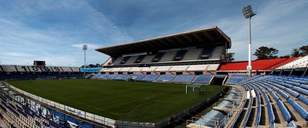 FCBarcelona_cat's tweet photo. Aquest és l'estadi on el 19 de juliol el Barça s'estrenarà a la pretemporada 2014/15 http://t.co/VZS9xgxsHB http://t.co/gsxU96ycvq
