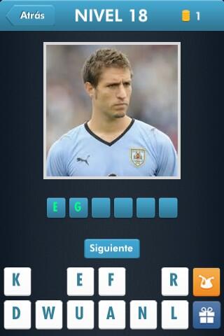 AdalidVara's tweet photo. @Tabatajalilreal  ayuda saben como se llama este jugador http://t.co/0o2BA2ClL8