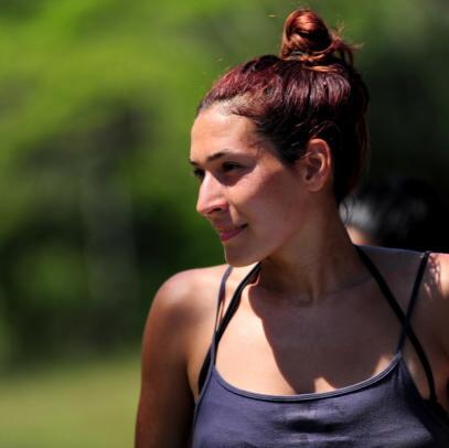 Samimiyetii ve sıcakkanlılığıı yetiyoor..  <a href="/BernaCanbeldek/">Berna canbeldek</a>