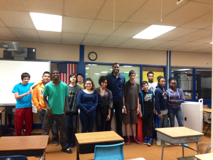 Watch Emmanuel McNeely, M.D. , MS, MHA's leaked NSFW photo on TwXstars