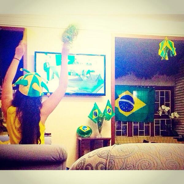 LalaCabral's tweet photo. #efmoment #languageoffootball http://t.co/9tjmOHmDYv