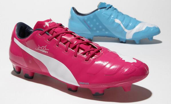 ChicagoTownIre's tweet photo. We're giving away a pair of Puma Tricks this weekend. Just RT &amp; follow to enter! Winners on Monday 23rd. Good luck! http://t.co/cHkWqyeuGt