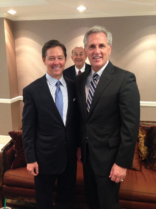 Gohmert photobomb 2