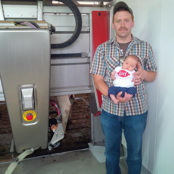 Baby's first Open House! Thanks @lelywoodstock #lelybaby #futurefarmer